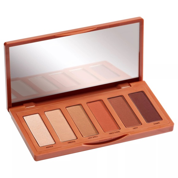Urban Decay Naked Petite Heat Palette - Picture 2 of 4